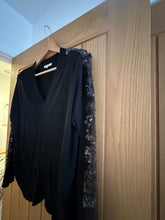 Load image into Gallery viewer, SEQUIN KNIT LS V NK JUMPER - Size Medium - 12 only