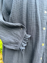 Load image into Gallery viewer, Vesti - Navy Peasant blouse with Broderick Anglais