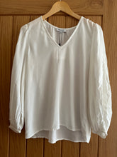Load image into Gallery viewer, Abbi Embroidery V Neck Top - White