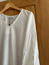 Load image into Gallery viewer, Abbi Embroidery V Neck Top - White