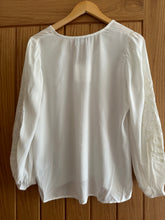 Load image into Gallery viewer, Abbi Embroidery V Neck Top - White