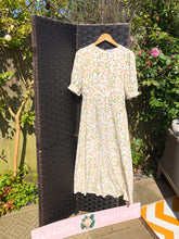 Load image into Gallery viewer, Spring Ditsy Round Neck Dress