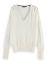 Load image into Gallery viewer, 100% Merino wool long sleeve V-neck sweater - Cream