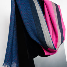 Load image into Gallery viewer, Pop Pink Blue Tweed