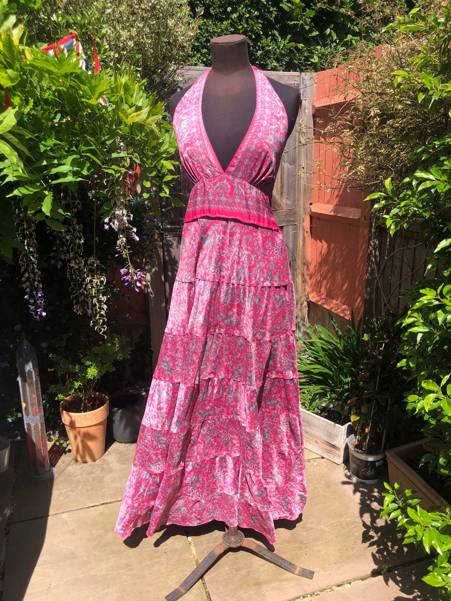 Rah-rah Spanish Dresses - Floral Pink