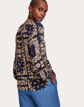 Load image into Gallery viewer, Navy Loose Floral Print Top