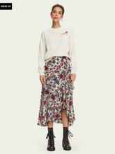 Load image into Gallery viewer, Long sleeve sustainable cotton artwork sweatshirt
