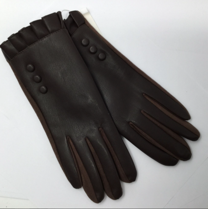 Button & Frill Glove