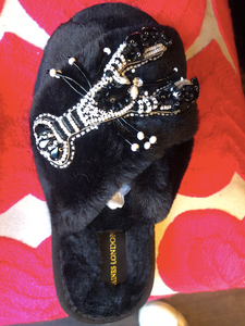 Black Fluffy Mollie Monochrome Slippers - Size 3-4 only