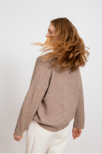Load image into Gallery viewer, Patcho Sweater - SIZE L/XL