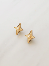 Load image into Gallery viewer, Star Studs