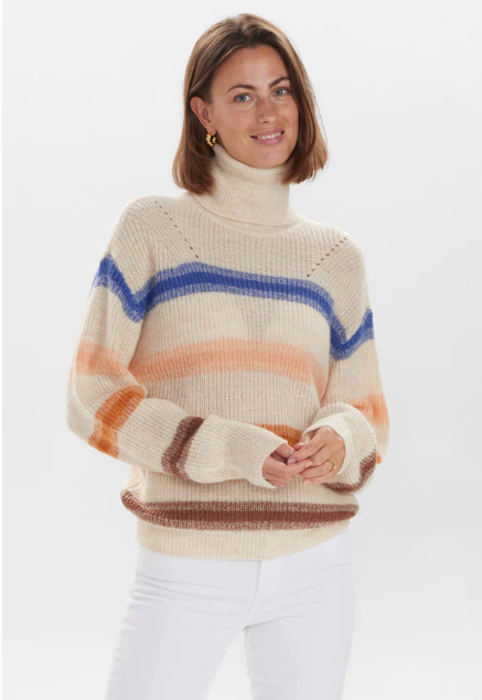 Nueclin Pullover - Cloud Dancer