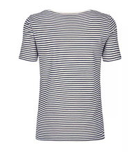 Load image into Gallery viewer, Kenia Glam Stripe O-neck