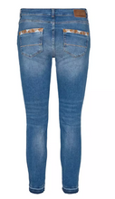 Load image into Gallery viewer, Sumner Decor Jeans - size 26 - 8 - last pair