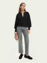 Load image into Gallery viewer, Voluminous sleeved soft sweater - black