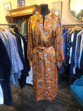 Load image into Gallery viewer, Printed midi dress