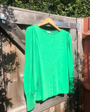Load image into Gallery viewer, Nusofia Jersey - Emerald Kelly Green