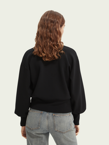 Voluminous sleeved soft sweater - black