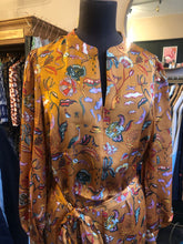 Load image into Gallery viewer, Printed midi dress