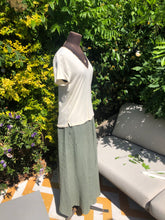 Load image into Gallery viewer, Linen Lili Maxi Skirt - Khaki