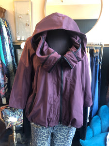 Hood & Zip Rain Jacket - Bordeaux